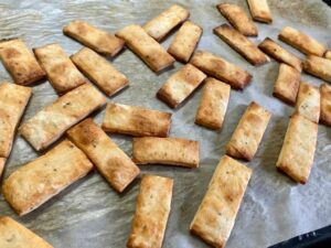 酒粕のスパイークラッカー